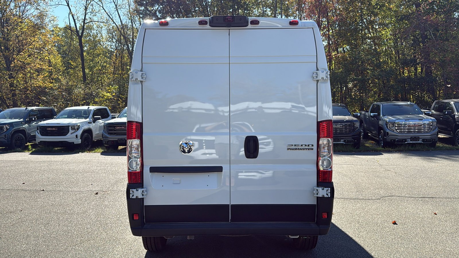 2025 Ram ProMaster 2500 photo 3