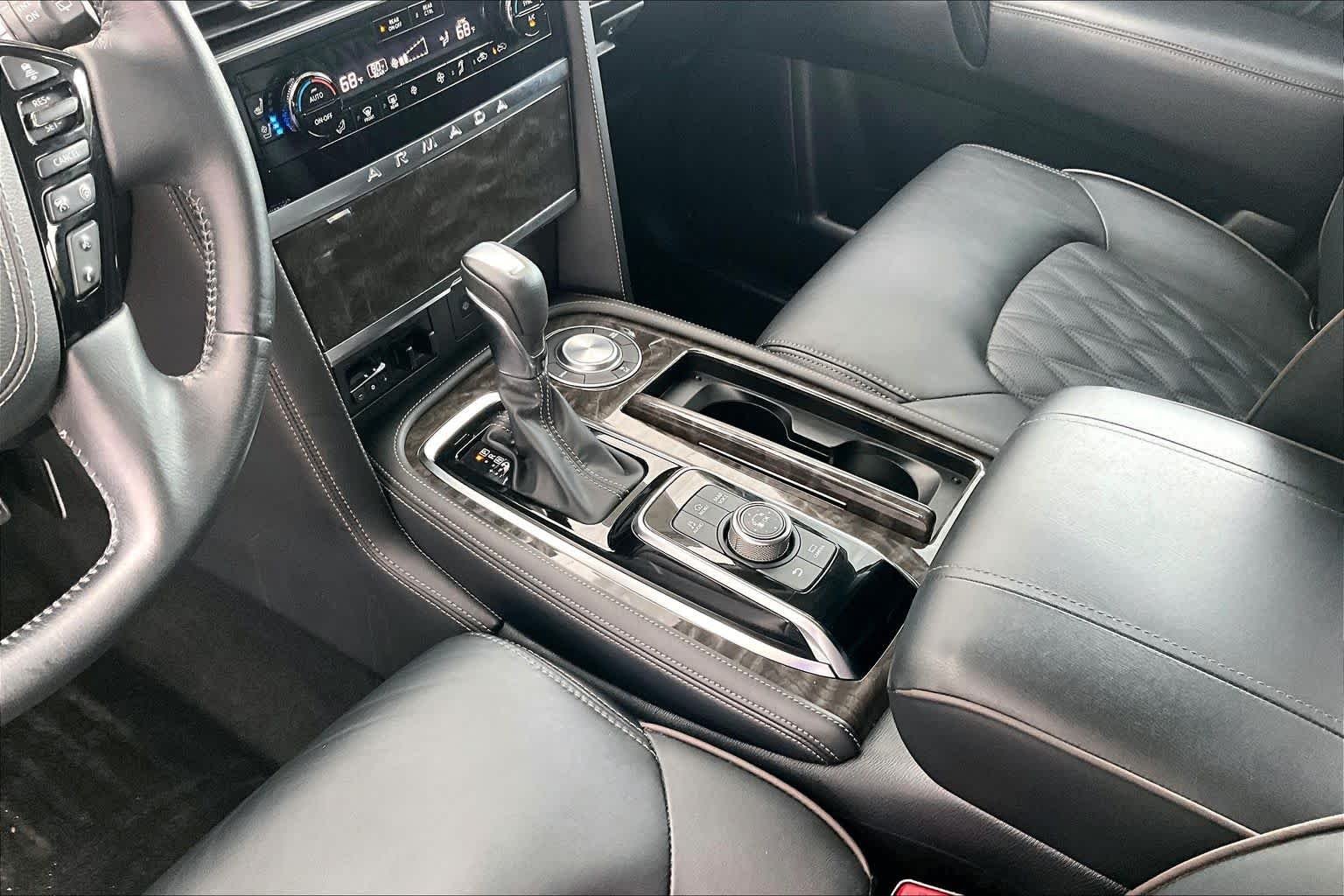 Used 2023 Aspen White Tricoat Nissan Platinum image 17