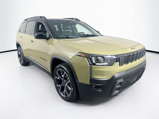 2026 Jeep Cherokee Overland HEV 4X4's photo