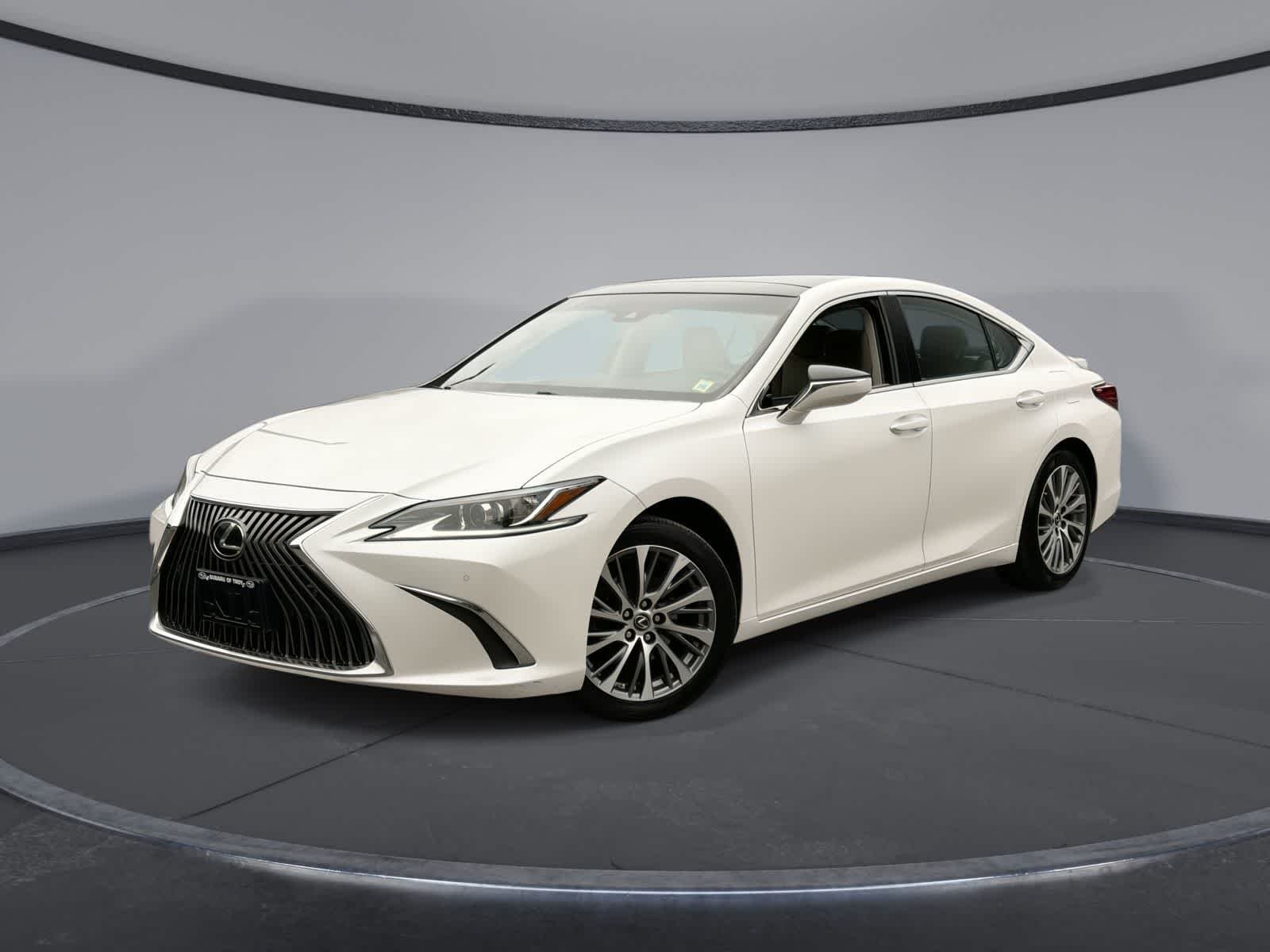 2021 Lexus ES 350 350's photo