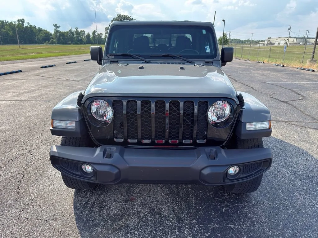 Used 2022 Gray Jeep Willys image 19