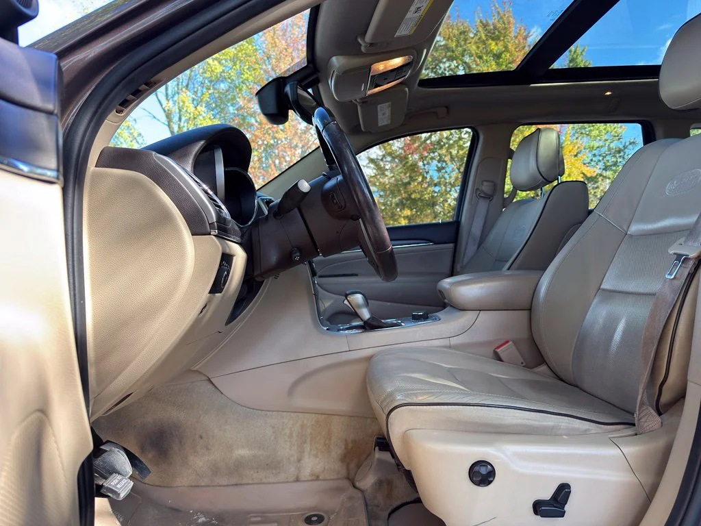 Used 2018 Brown Jeep Overland image 2
