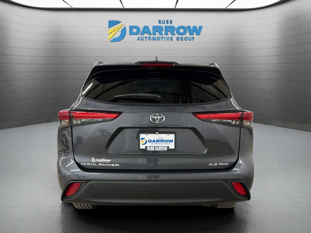 Used 2023 Gray Toyota XLE image 4
