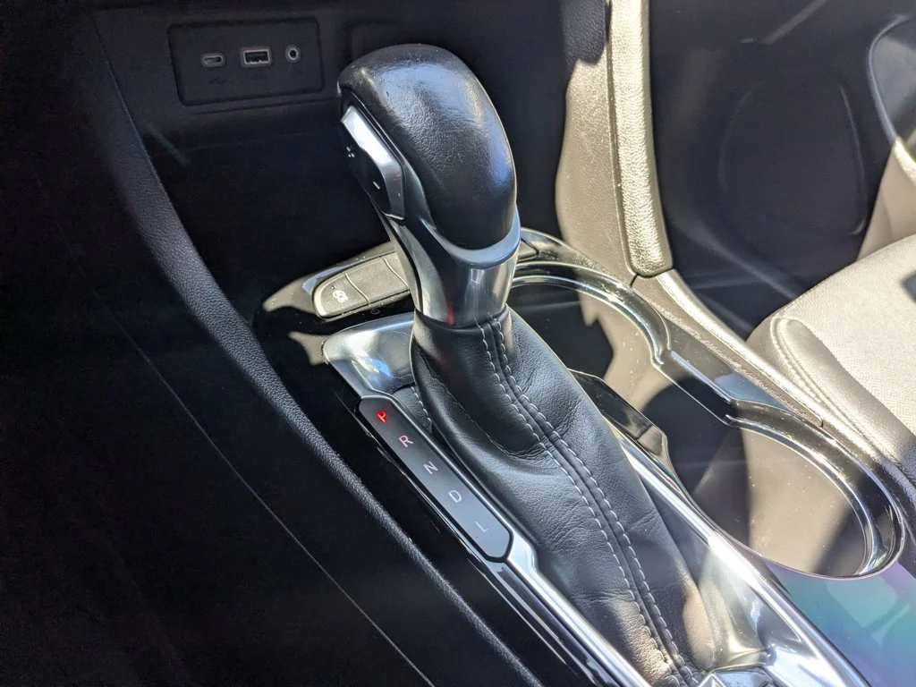Used 2021 Dark Moon Blue Metallic Buick Preferred image 18