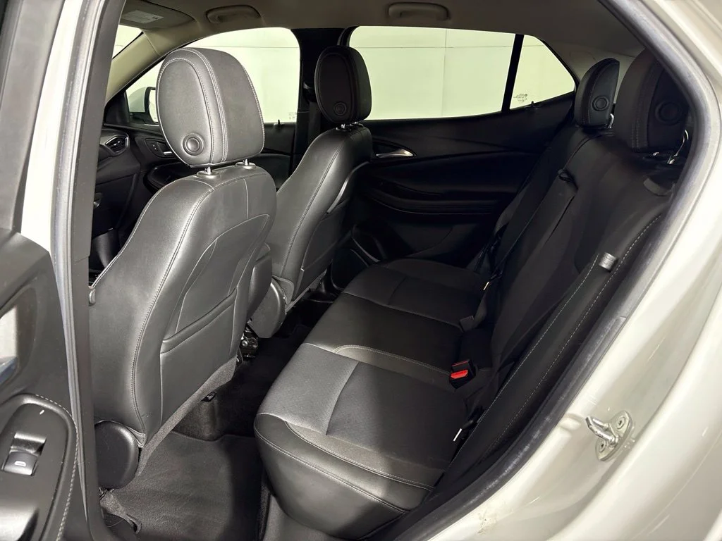 Used 2021 White Buick Select image 23