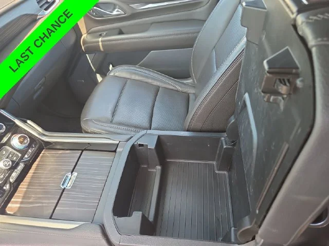 Used 2021 White GMC Denali image 44
