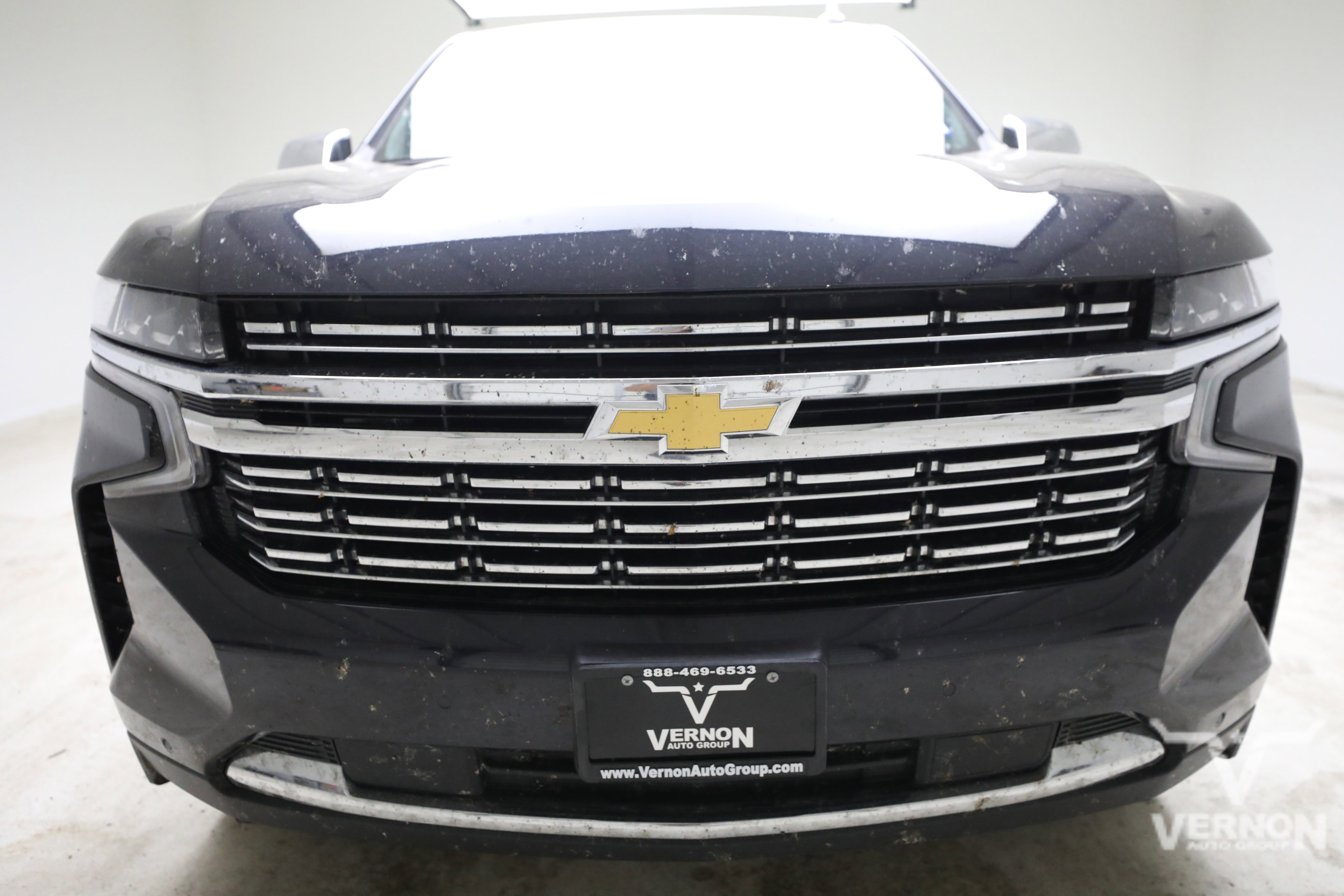 Used 2024 Dark Ash Metallic Chevrolet Y image 7