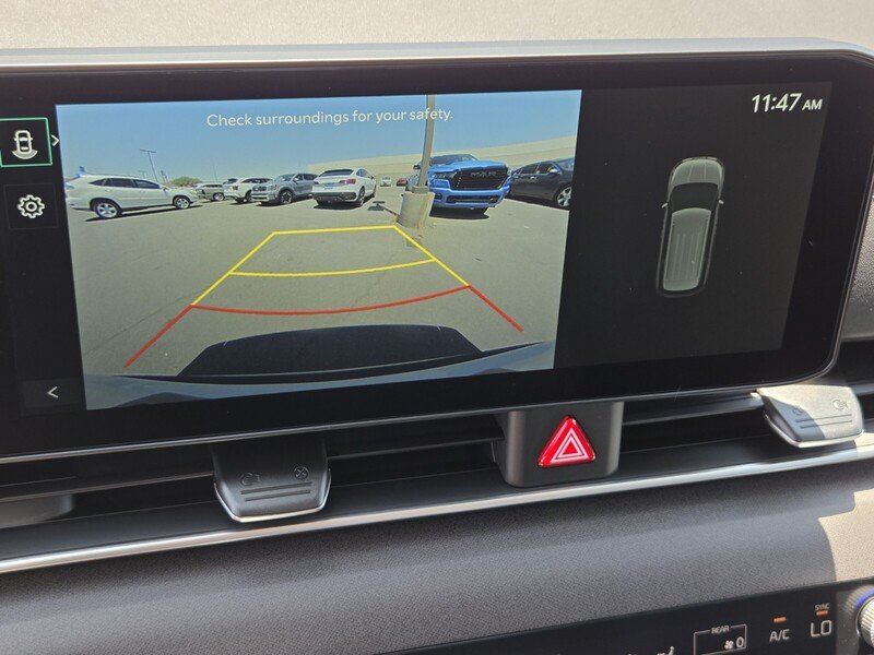 New 2026 Snow White Pearl Kia EX image 14