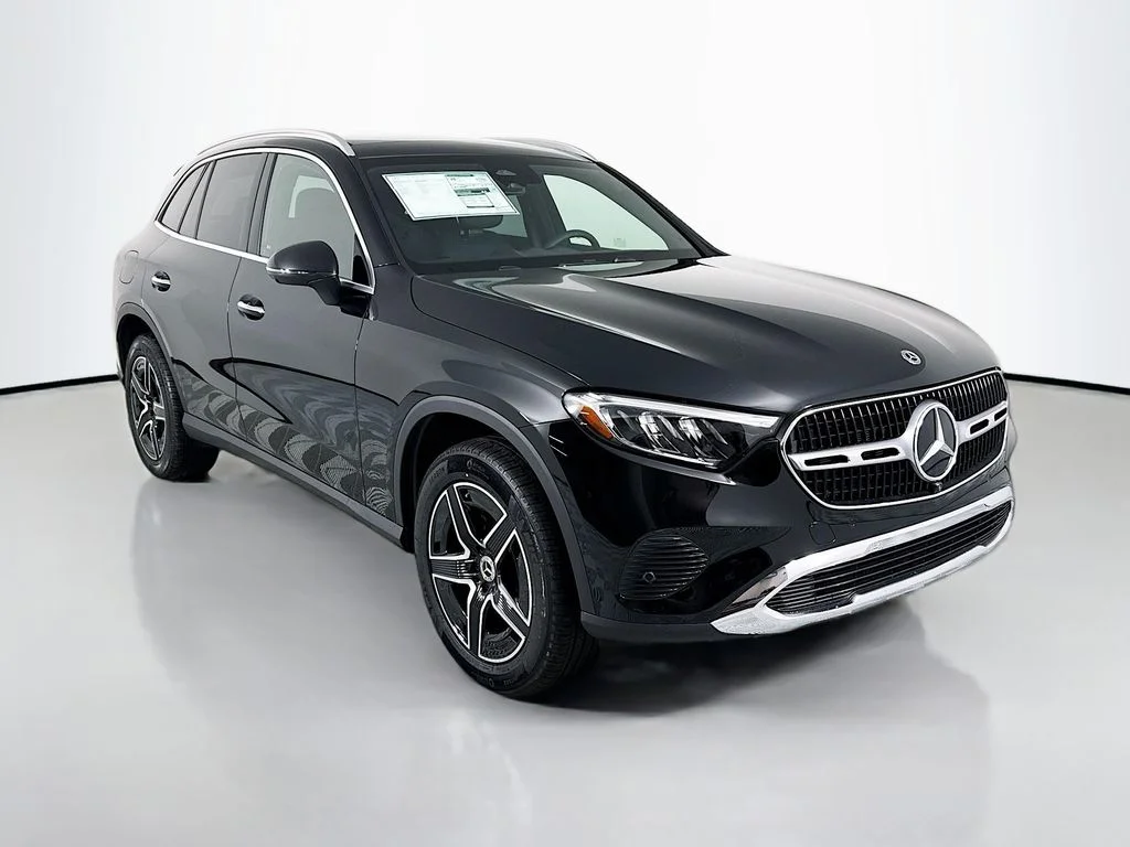 New 2026 Black Mercedes-Benz GLC 300 image 7