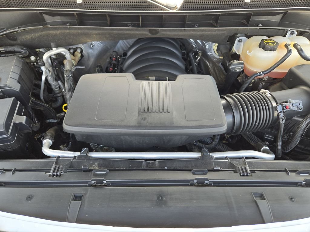 Used 2024 White GMC Denali image 33