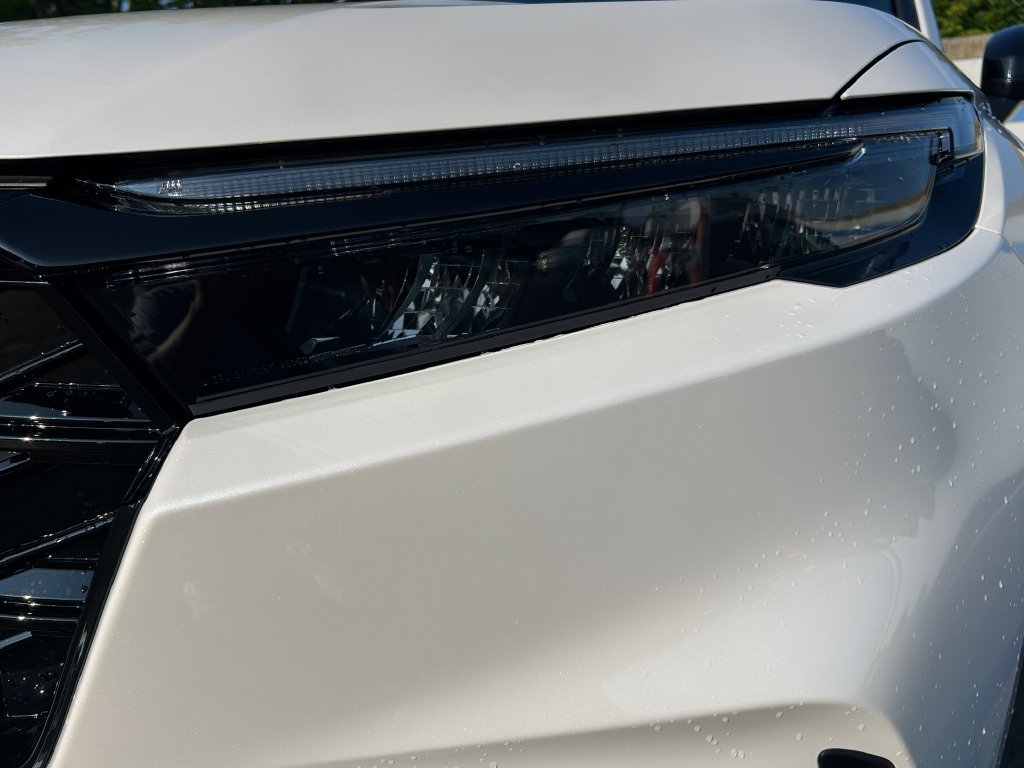 New 2027 Platinum White Pearl Honda Sport image 9