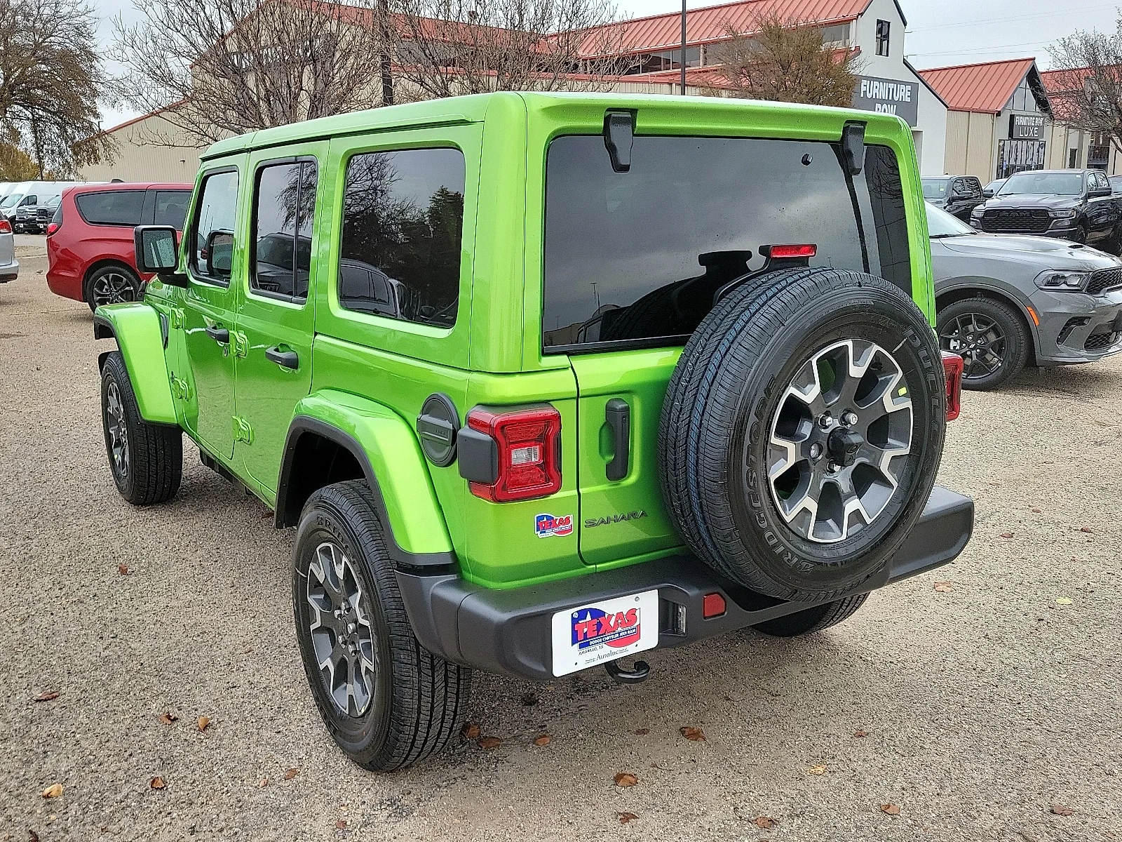 New 2026 PGE Mojito! Cle Jeep 4-DOOR SAHARA image 3