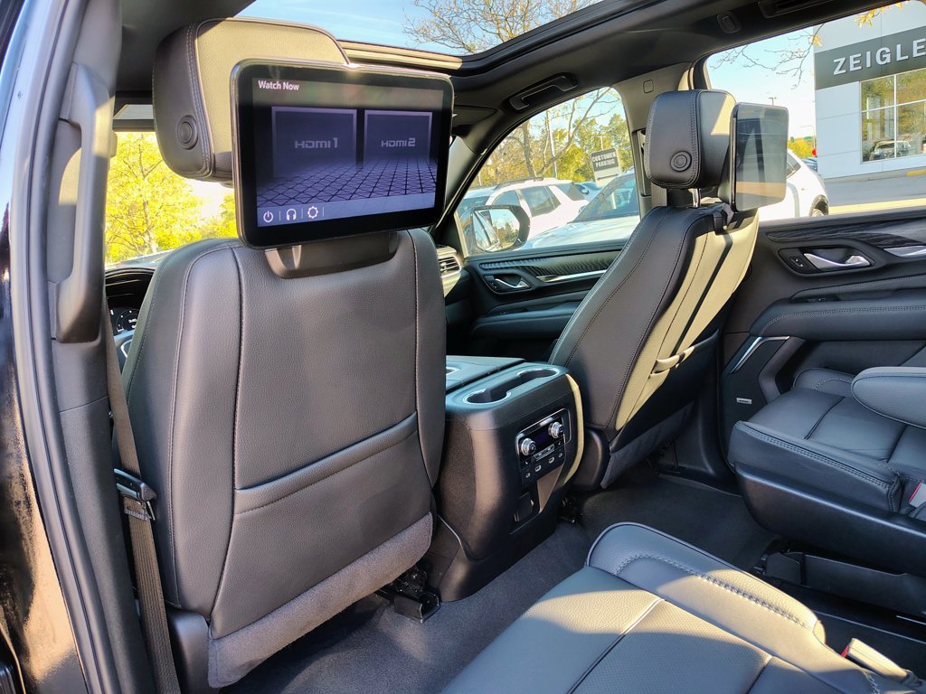 Used 2024 Onyx Black GMC Denali image 45