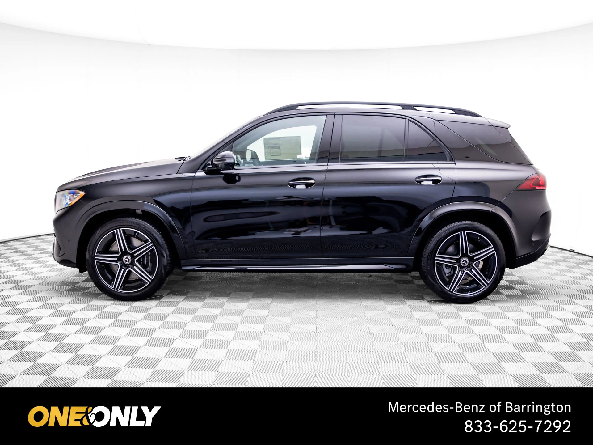 New 2027 Black Mercedes-Benz GLE 450 image 2