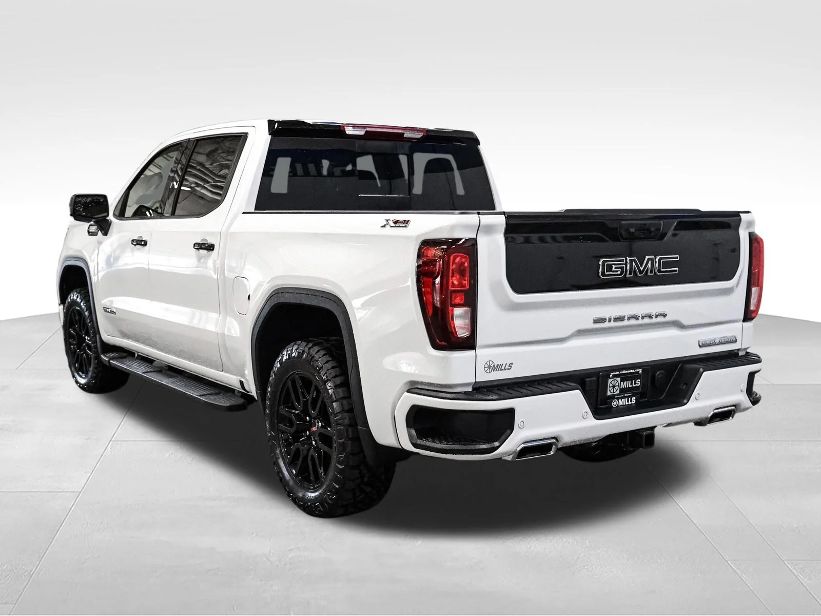 New 2026 White GMC Elevation image 5