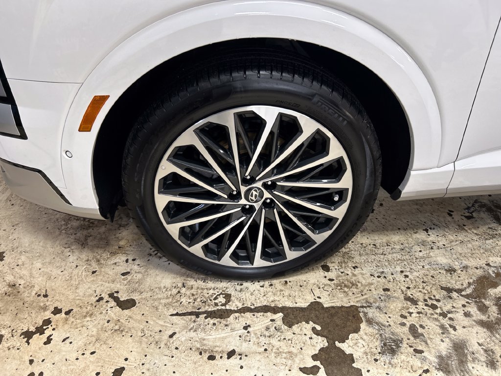 Certified Used 2026 White Hyundai Calligraphy image 11
