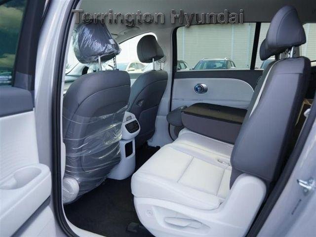 2026 Hyundai IONIQ 9 SEL - Photo 16