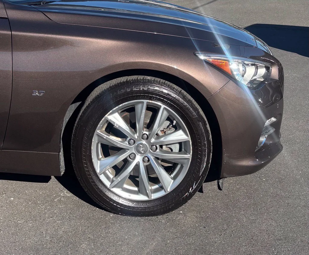 Used 2014 Brown INFINITI Premium image 12