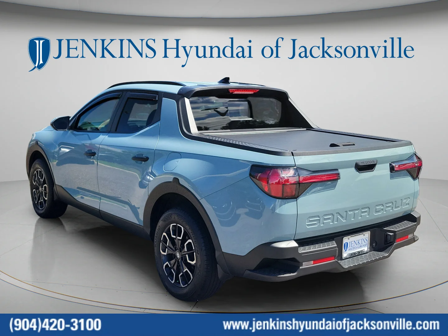 Used 2024 Blue Stone Hyundai SEL image 5