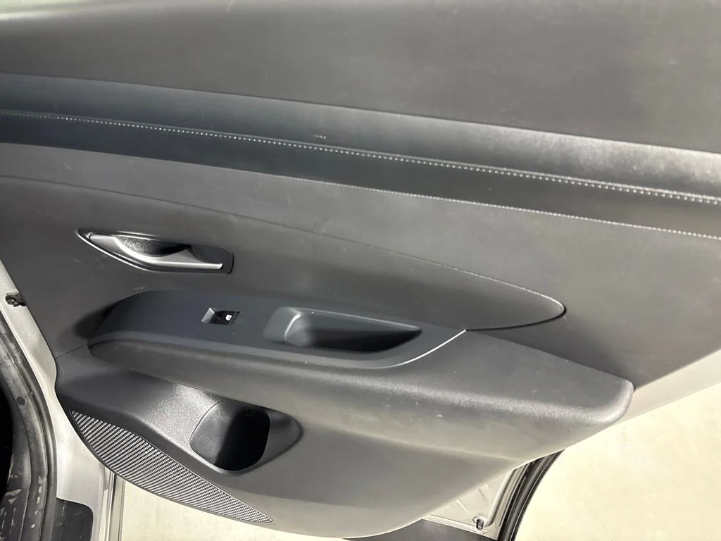 Used 2025 Silver Hyundai SEL image 22