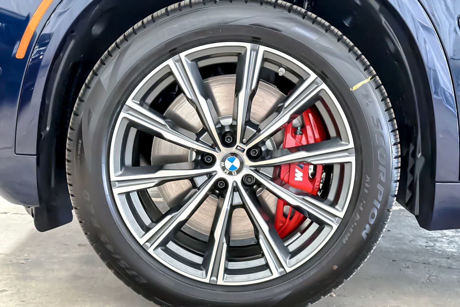 New 2026 Tanzanite Blue II Metallic BMW xDrive50e image 25