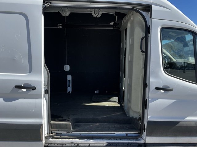 2023 Ford Transit photo 3