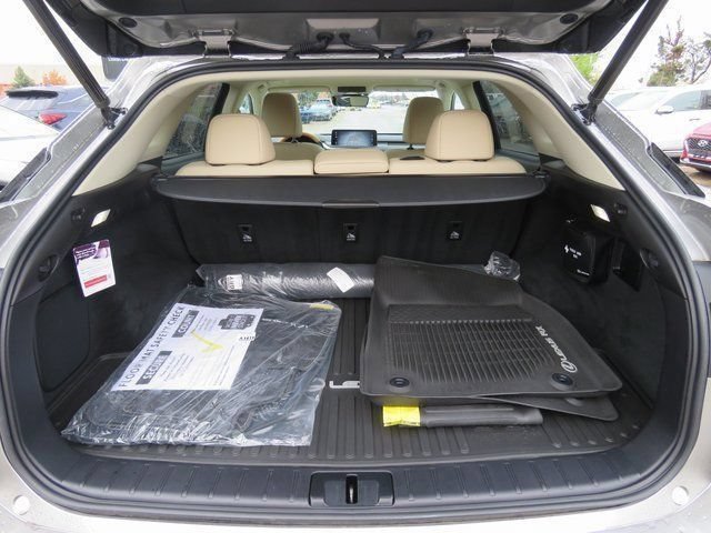 Used 2021 Silver Lexus 350 image 18
