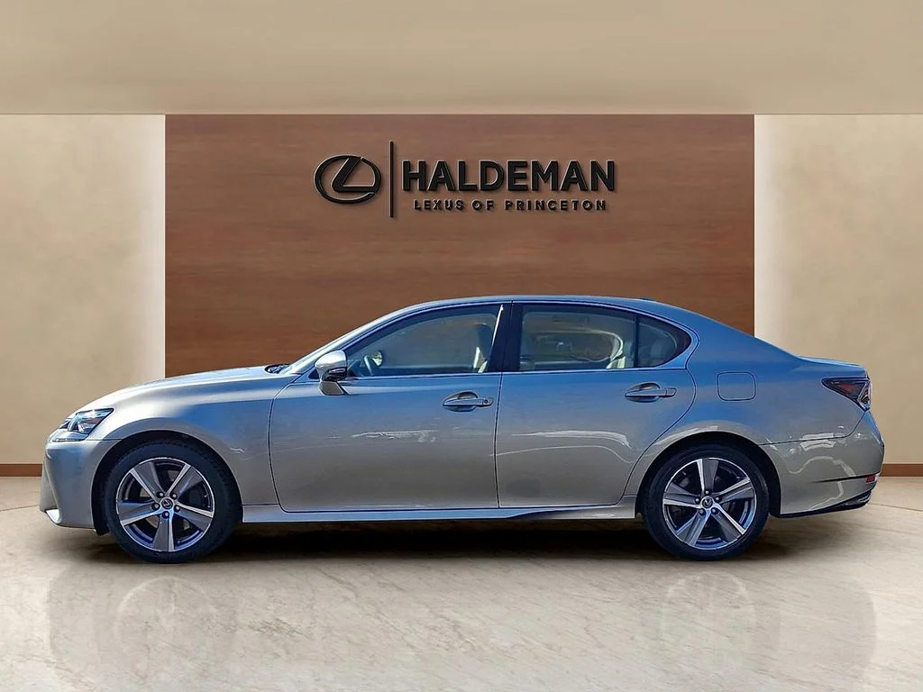 Used 2020 Silver Lexus 350 image 4