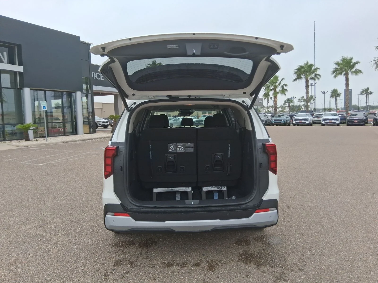 New 2026 White Kia EX image 6