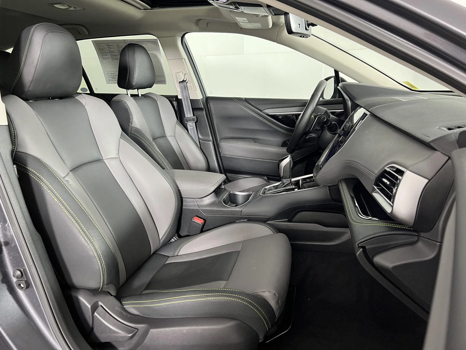 Used 2025 Magnetite Gray Metallic Subaru Onyx Edition image 37