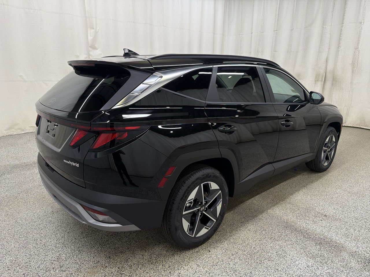 New 2026 Ash Black Hyundai SEL AWD image 8