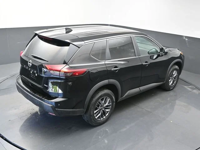 Used 2024 Black Nissan S image 46