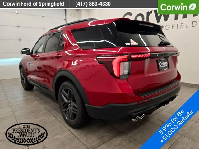 New 2026 Rapid Red Metallic Tinted Clearcoat Ford ST image 4