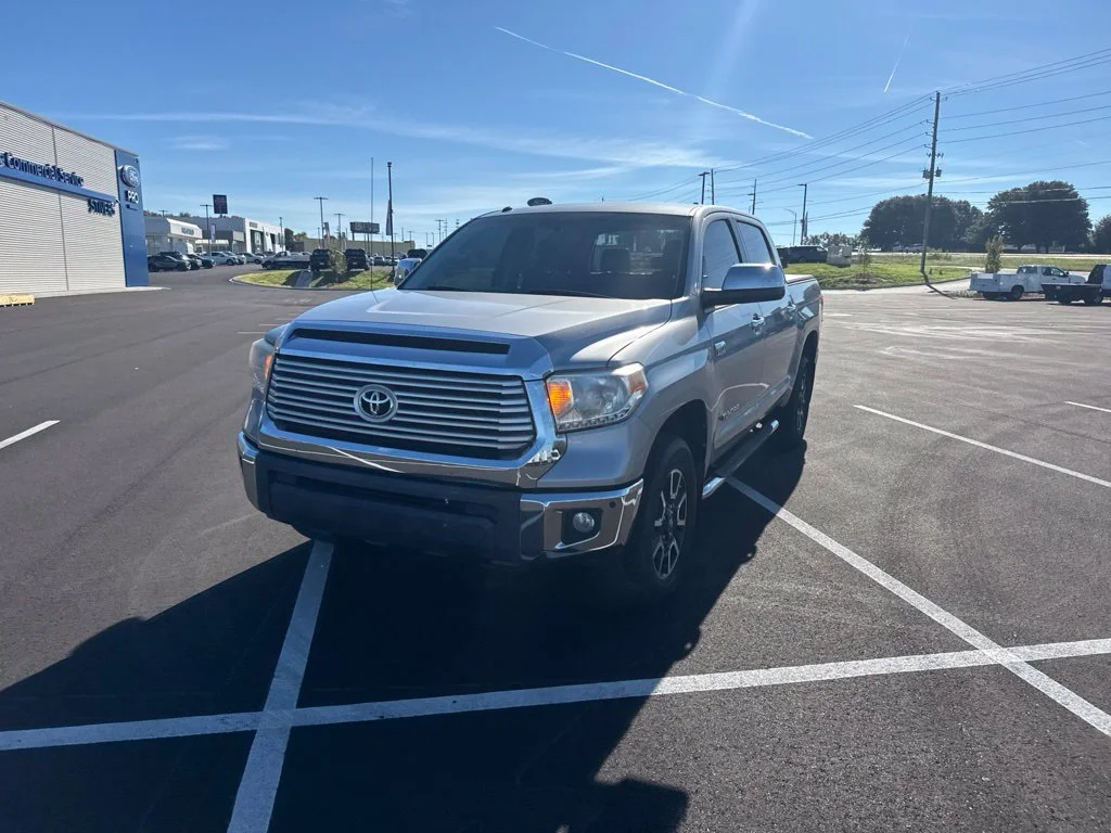 Used 2017 Silver Toyota Limited image 5