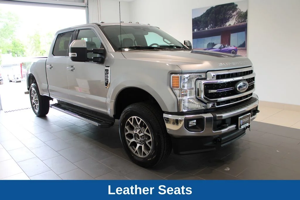 Used 2022 Silver Metallic Ford Lariat image 2