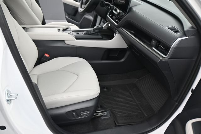 Used 2026 Beige Toyota XLE image 66