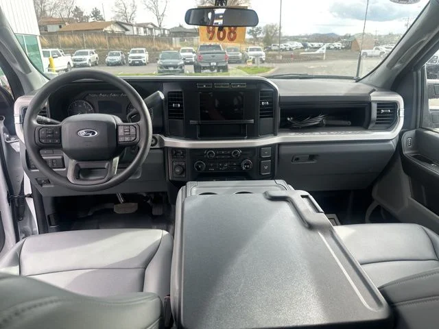 Used 2024 White Ford XL image 32