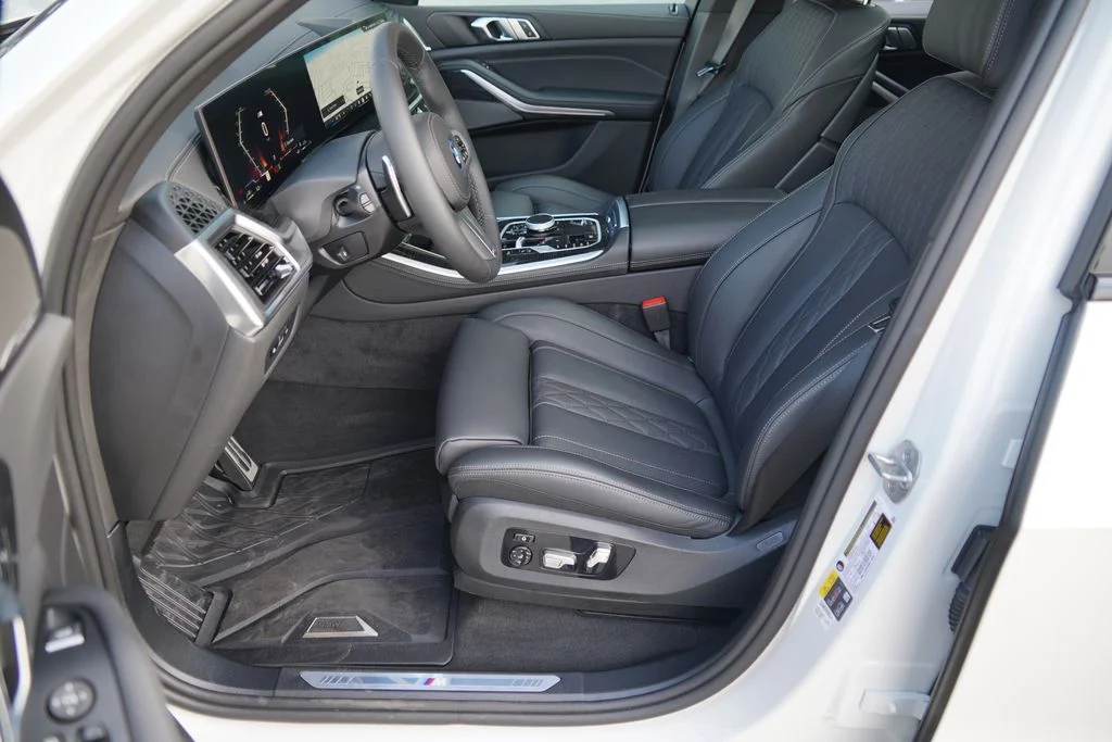 2026 BMW X5 50e - Photo 10