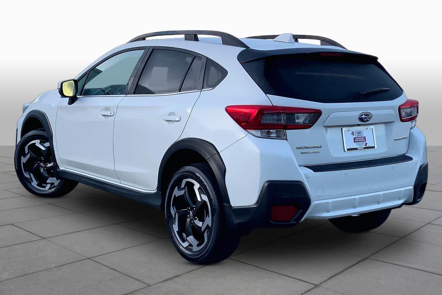 Used 2022 Crystal White Pearl Subaru Limited image 12