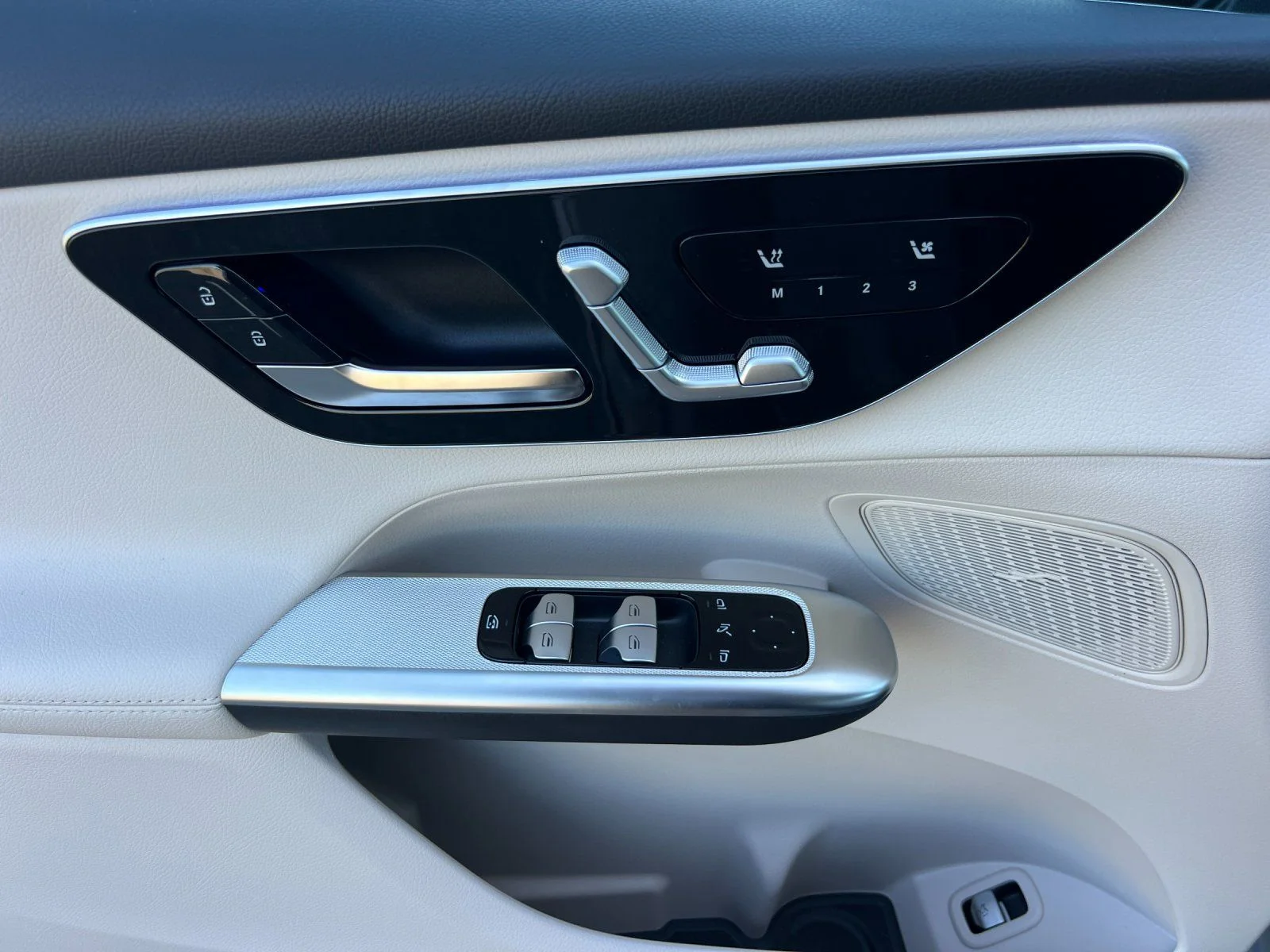New 2026 Gray Mercedes-Benz GLC 300 image 14