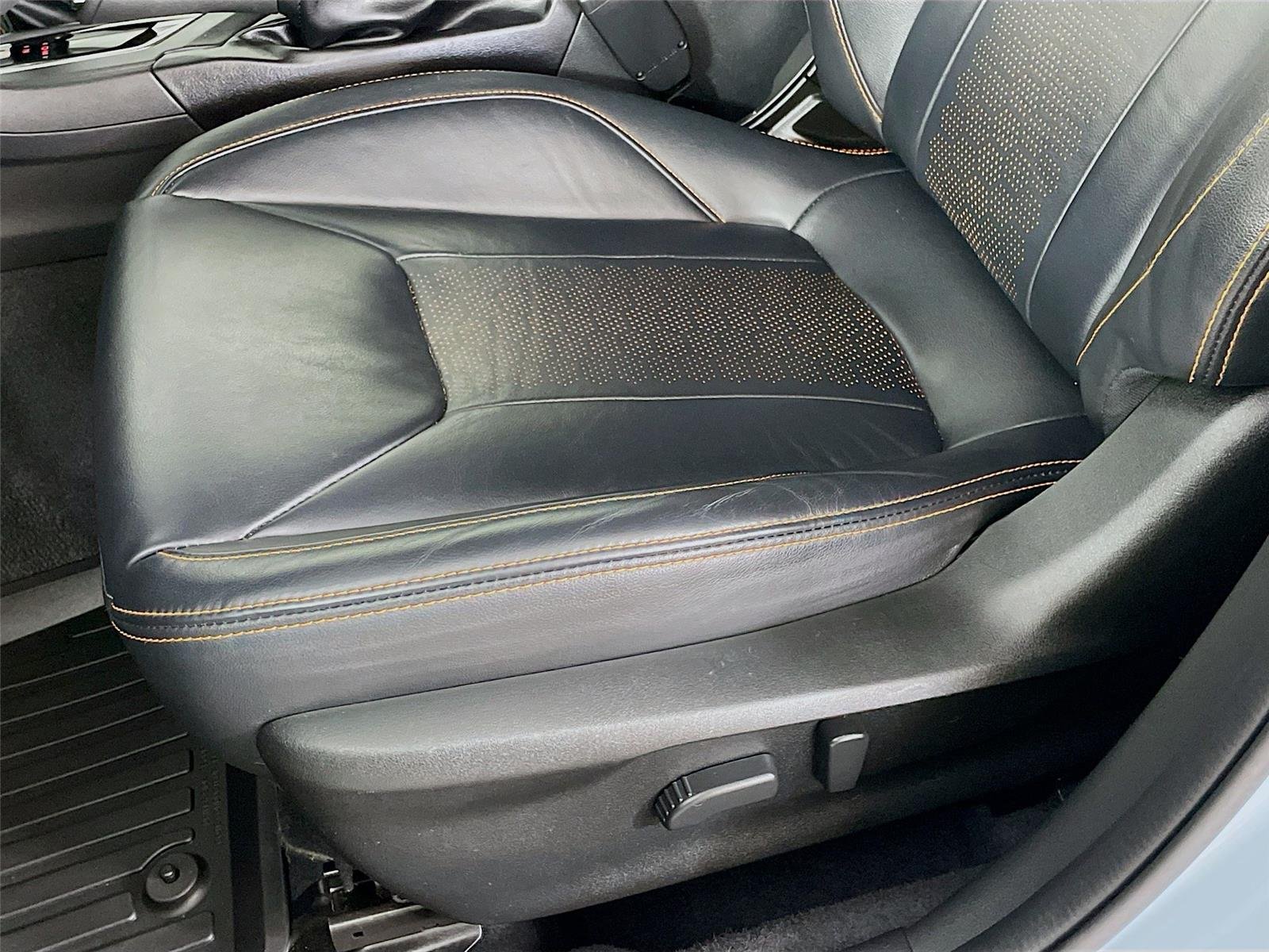 Certified Used 2021 Cool Gray Khaki Subaru Limited image 23