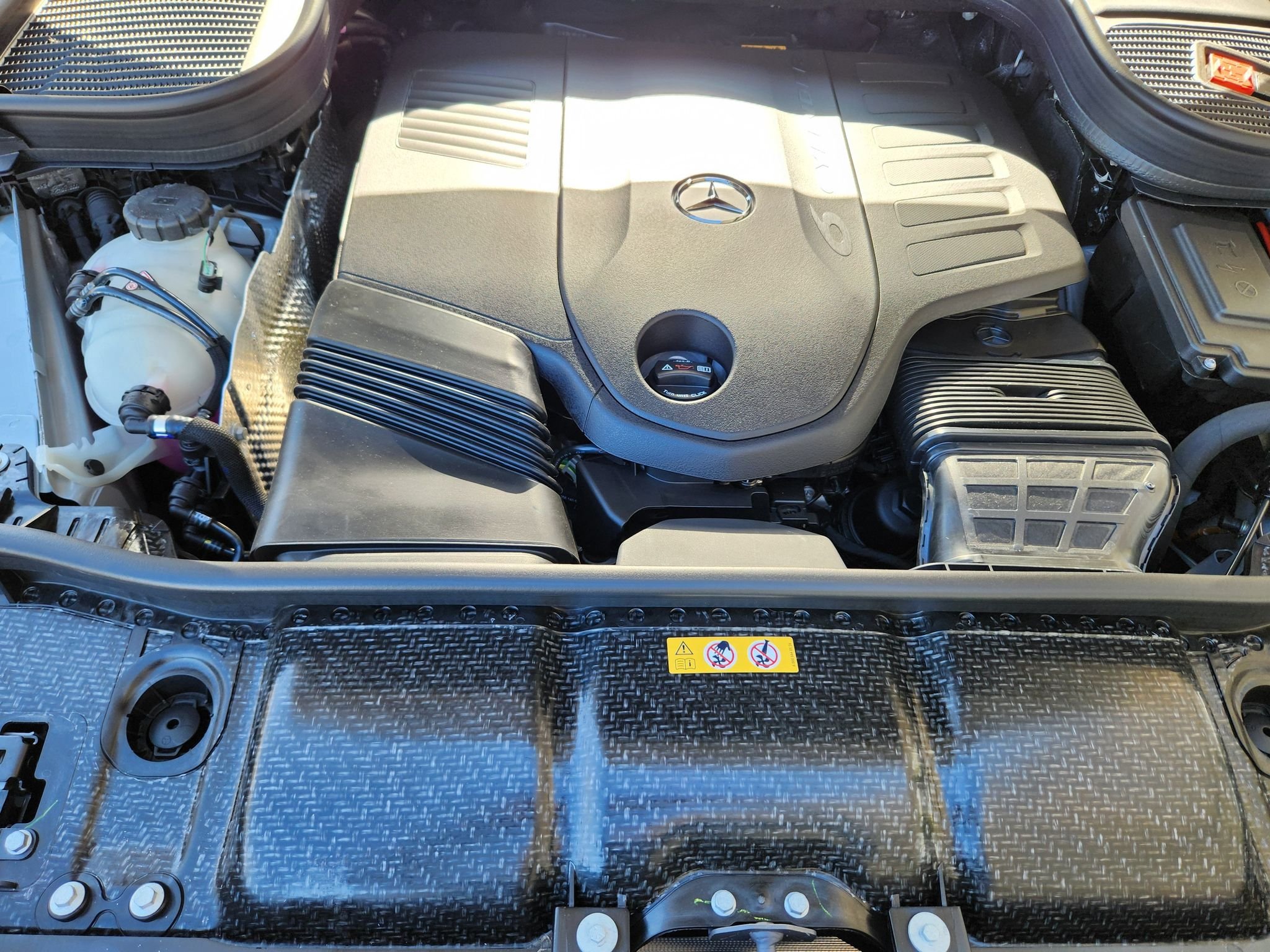 New 2027 MANUFAKTUR Alpine Grey Mercedes-Benz GLS 450 4MATIC® image 27