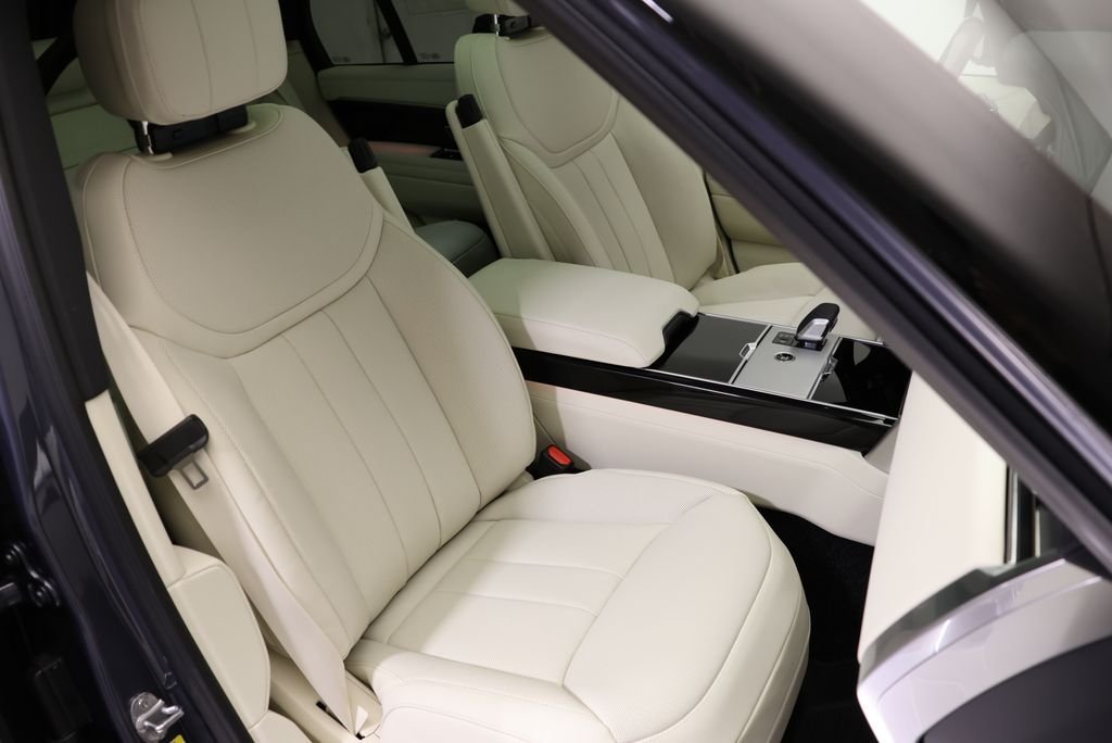 2026 Land Rover Range Rover SE - Photo 40