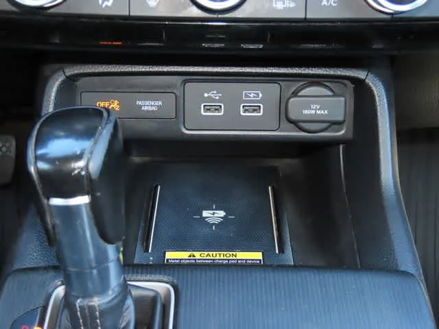 2023 Honda Civic Touring - Photo 22