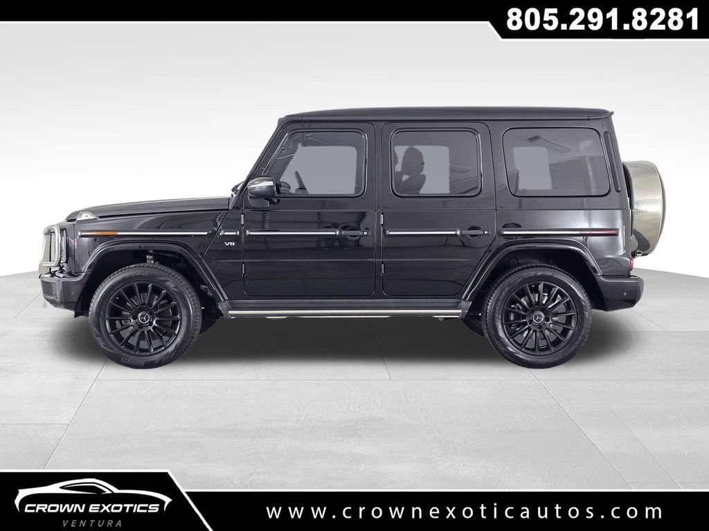 Used 2023  Mercedes-Benz G 550 image 4