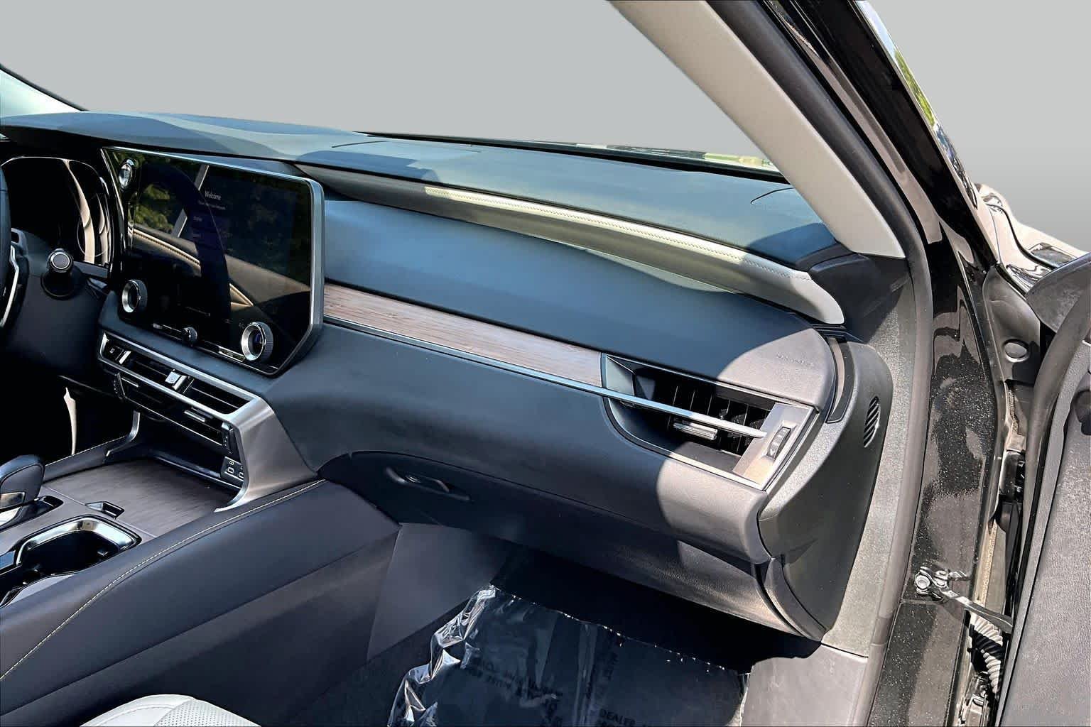 Used 2024 Caviar Lexus Premium image 19