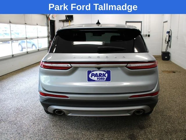 Used 2023 Radiance Metallic Lincoln Standard image 4