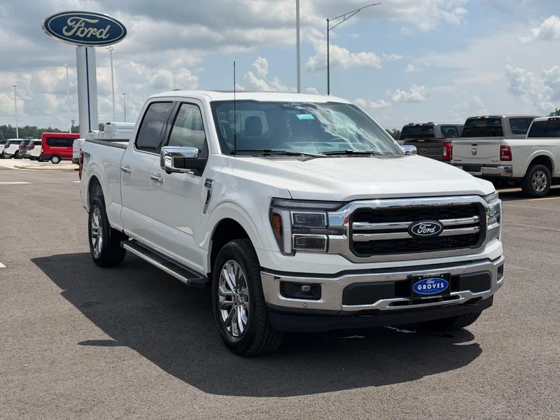 New 2026 Star White Metallic Tri-Coat Ford Lariat® image 3