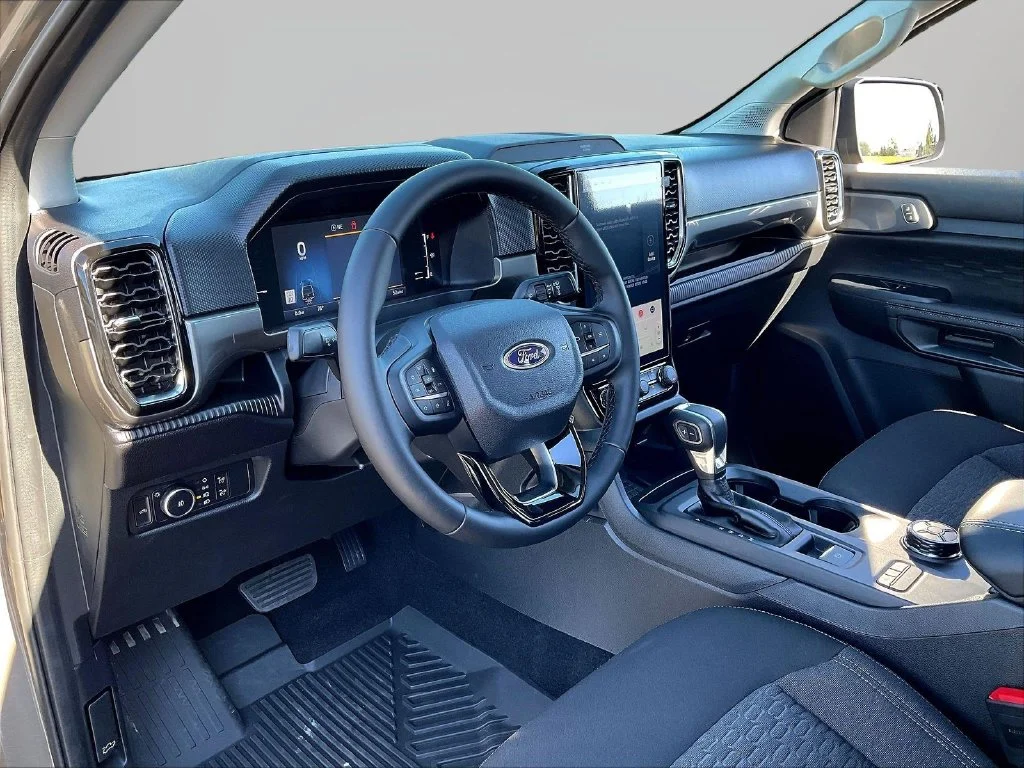 New 2026 Marsh Gray Ford XLT image 7
