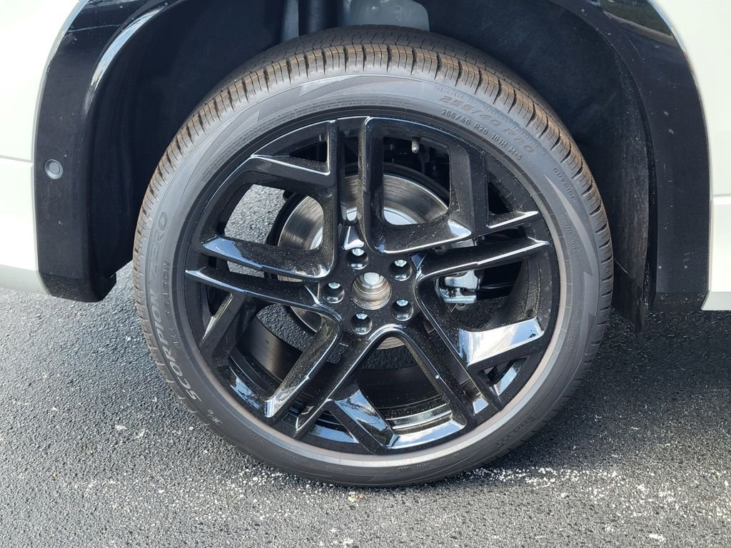 New 2026 Beige/tan Volkswagen 2.0T SE R-Line Black image 5